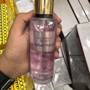 Victoria’s Secret perfume pallets