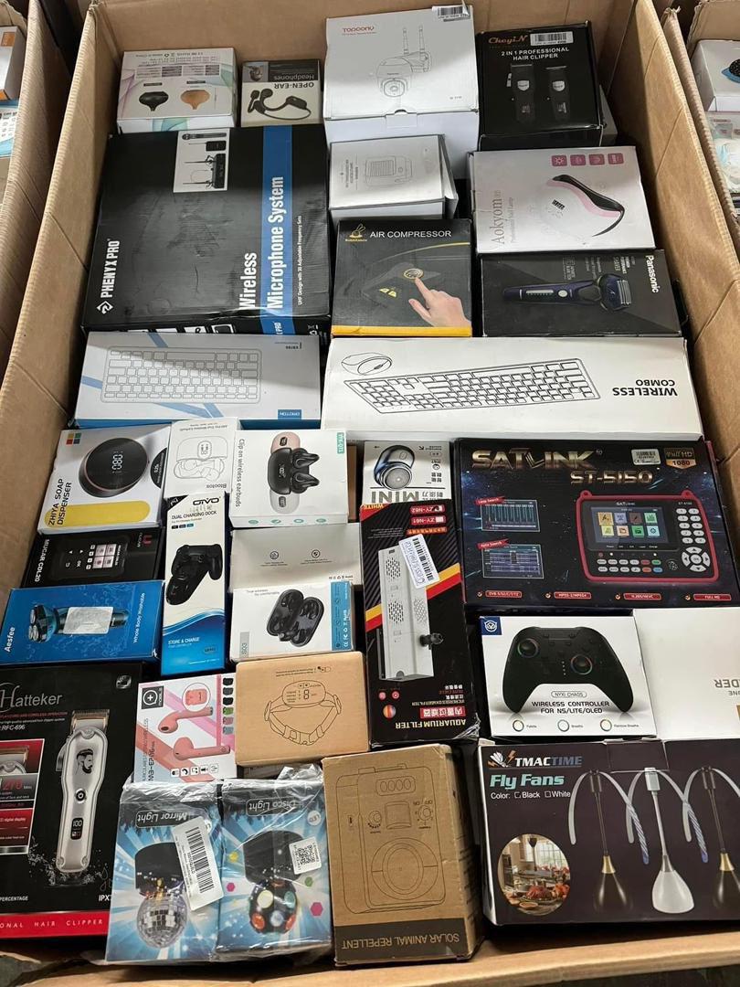 Amazon High Piece Count Electronic Pallets (1) Amazon High Piece Count Electronic Pallets