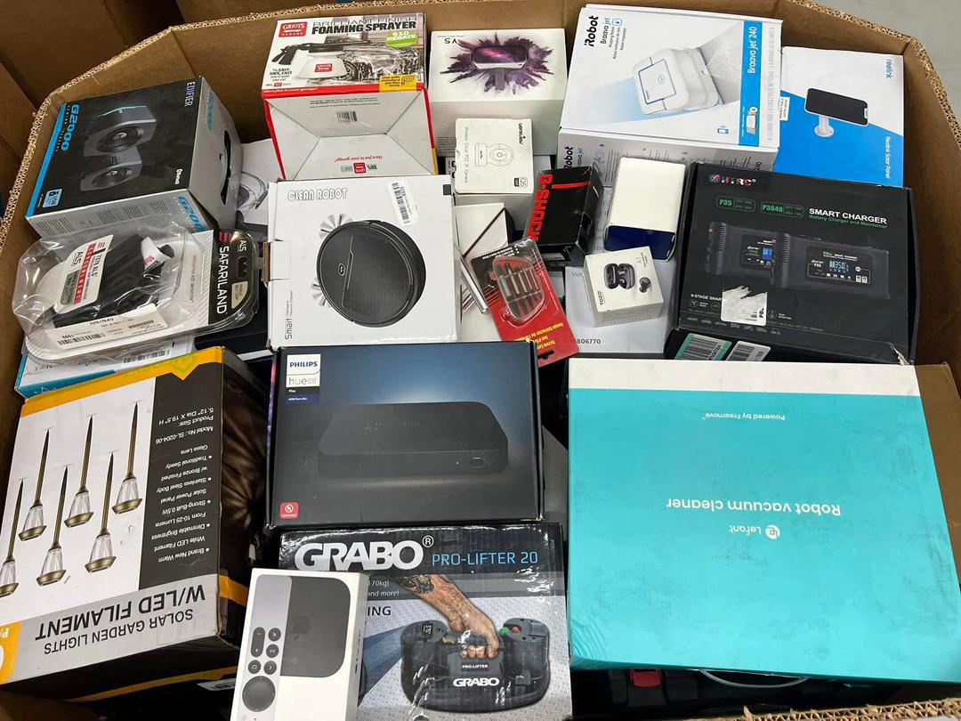 Amazon High Piece Count Electronic Pallets (8) Amazon High Piece Count Electronic Pallets